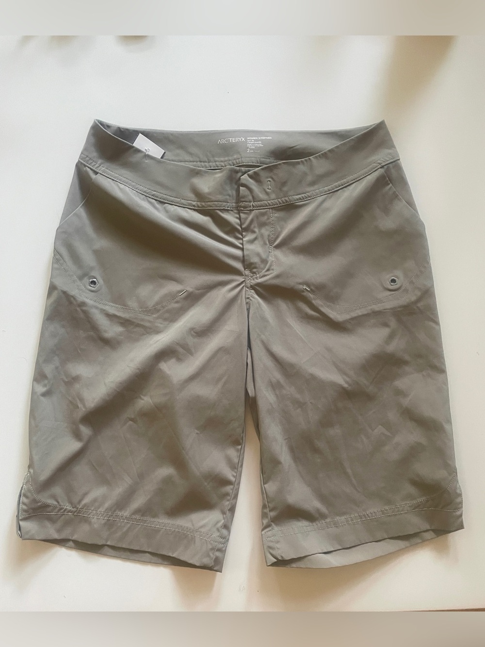 Arc'teryx Women's Beige Utility Hiking Shorts